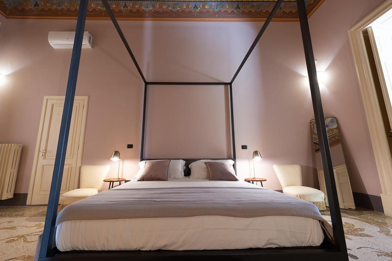 Palazzo Francesco Grassi Bed & Breakfast Aradeo Екстериор снимка