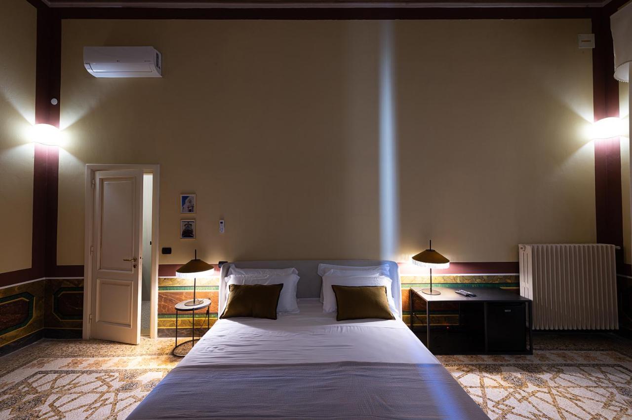 Palazzo Francesco Grassi Bed & Breakfast Aradeo Екстериор снимка